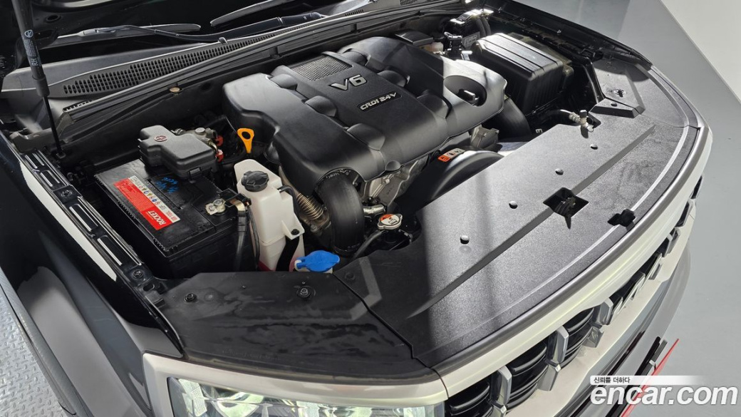Kia Mohave Diesel 3.0 4WD 7-Seater, 2023