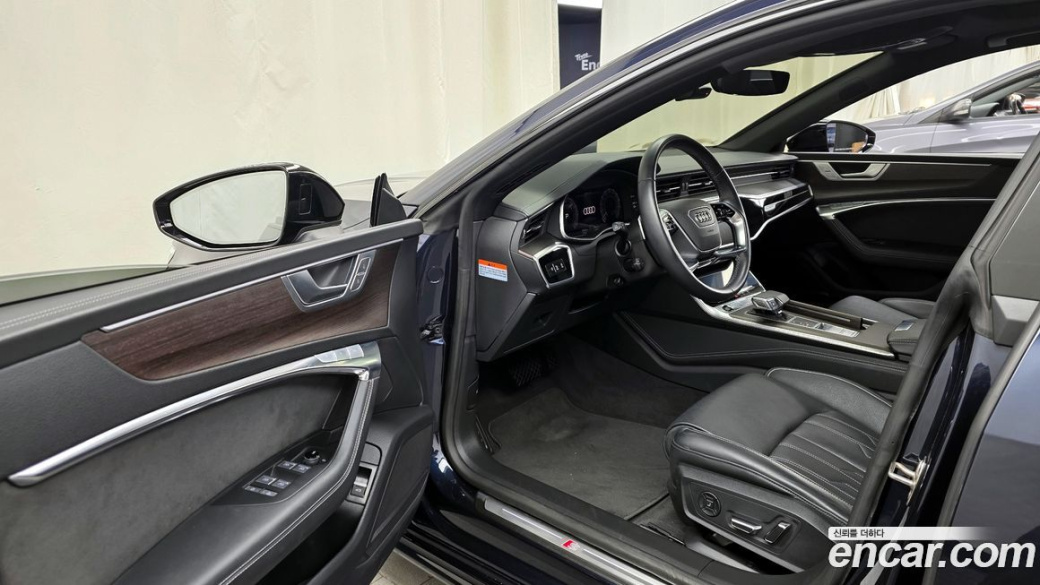Audi A7 55 TFSI Quattro Premium, 2023