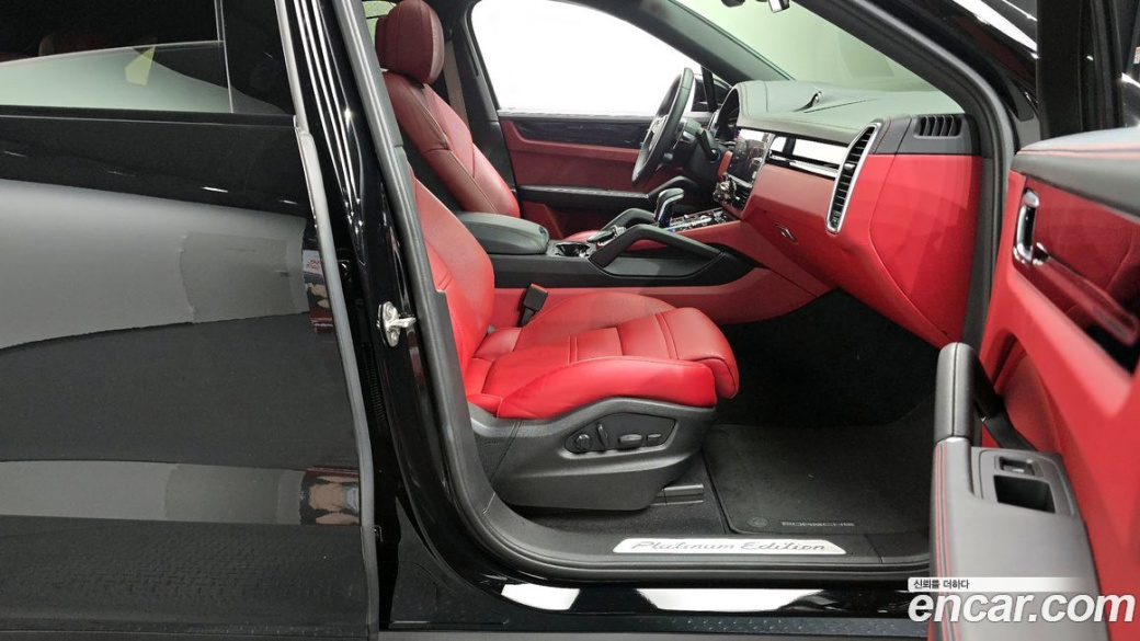 Porsche Cayenne 3.0 COUPE PLATINUM EDITION, 2023