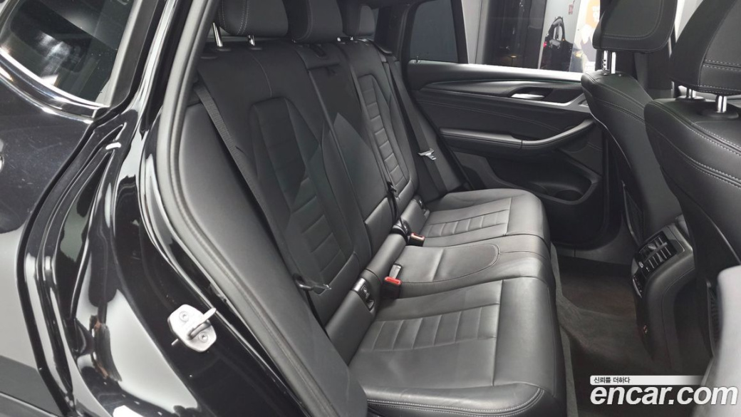 BMW X4 xDrive20i M Sport, 2023