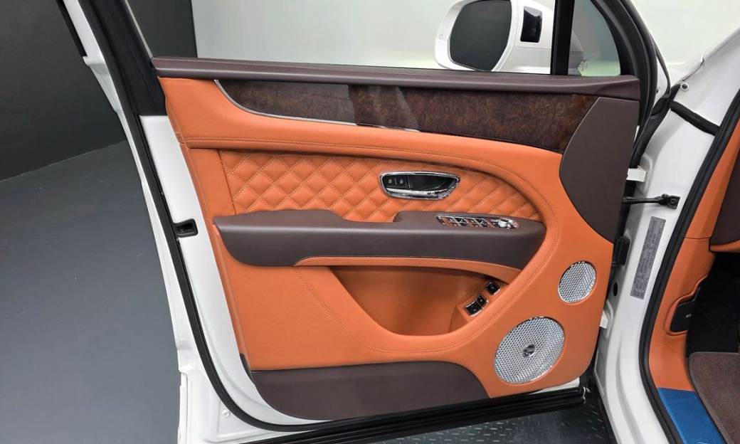 Bentley Bentayga 4.0 V8, 2022