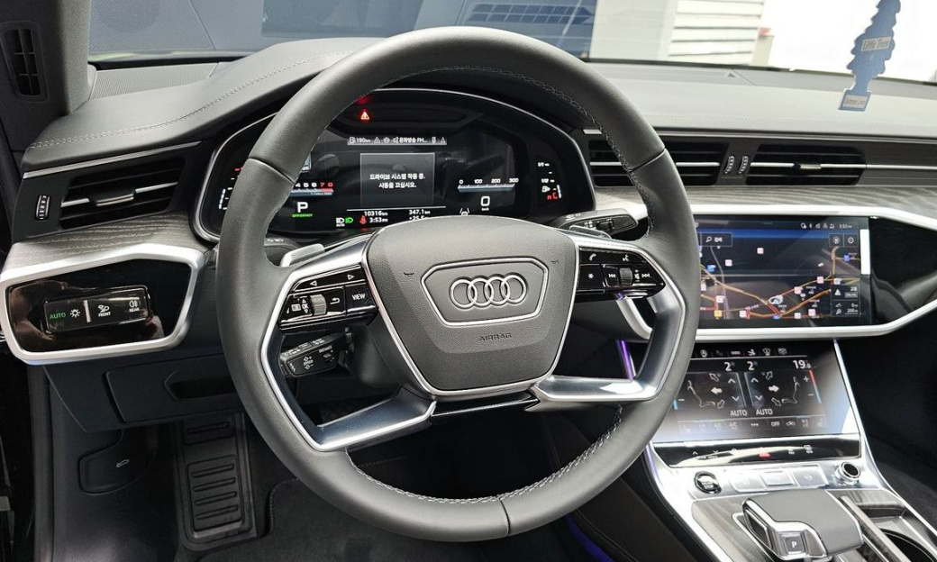 Audi A7 55 TFSI Quattro Premium, 2025