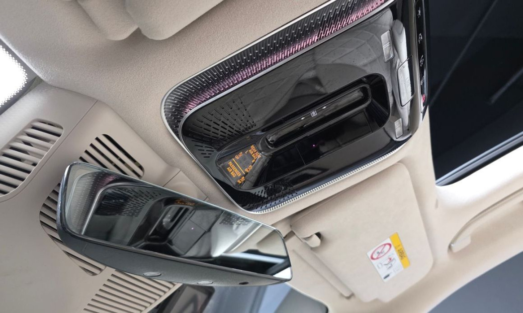 Mercedes-Benz S-Class Maybach S580 4MATIC, 2023