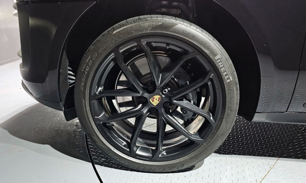 Porsche Macan 2.9 GTS, 2023