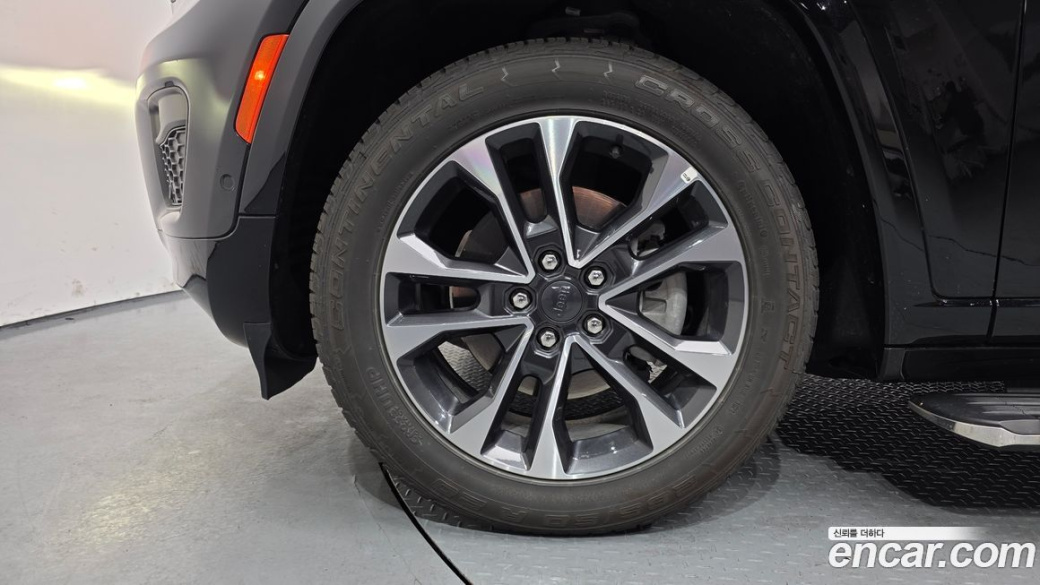 Jeep Cherokee L 3.6 Overland, 2021