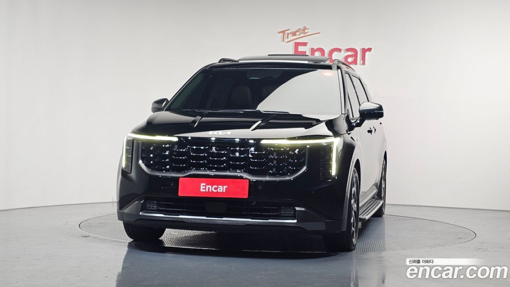 Kia Carnival 7-Seater Gravity, 2024