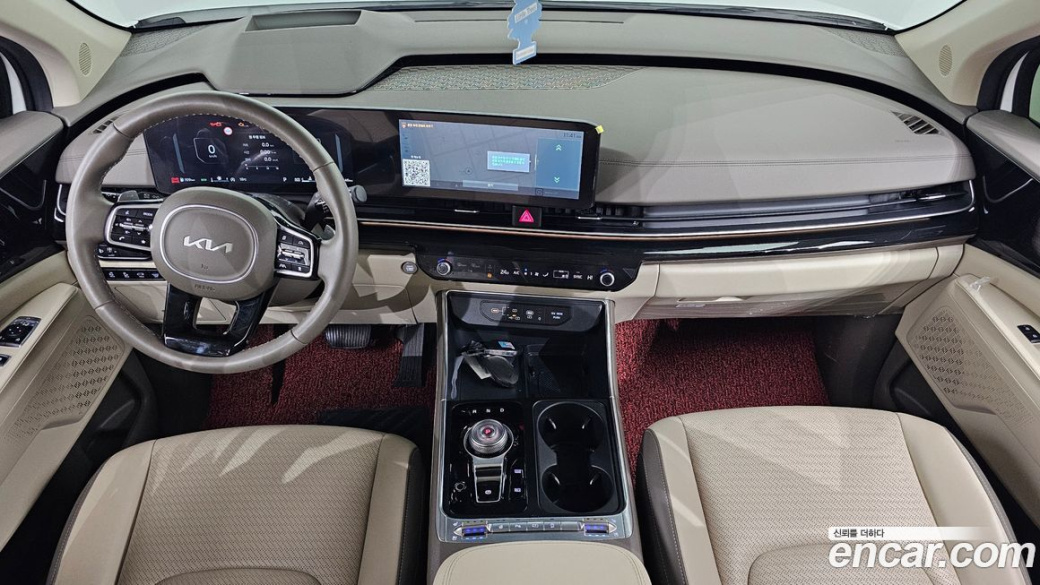 Kia Carnival 7-Seater Signature, 2024