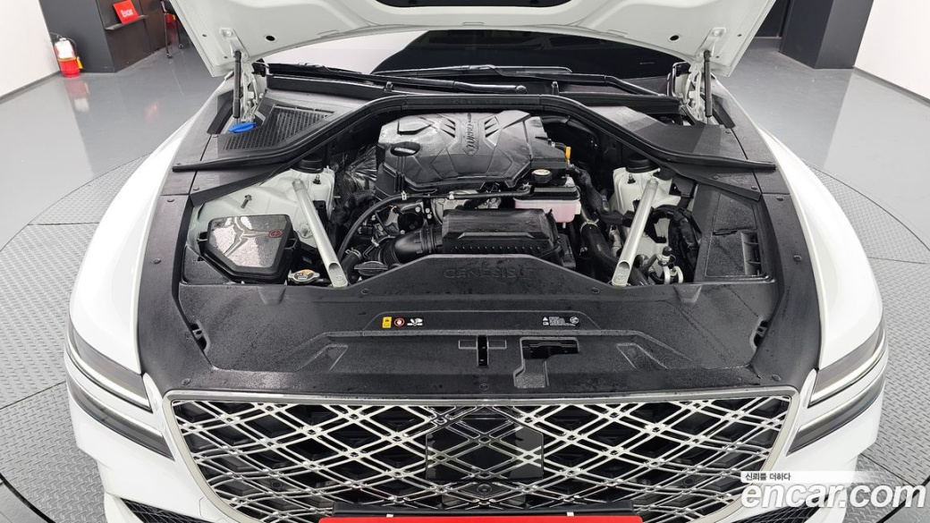 Genesis G80 Gasoline 2.5 Turbo 2WD, 2026