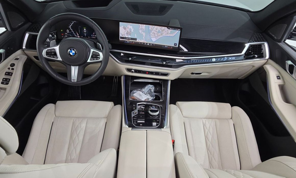 BMW X5 xDrive 30d M Sport, 2025
