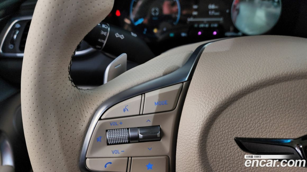 Genesis G70 Gasoline 2.0T 4WD, 2023
