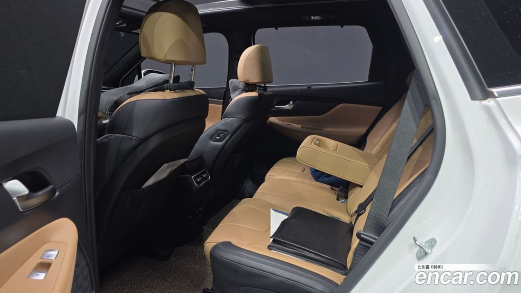 Hyundai Santafe Gasoline 2.5T 2WD, 2023