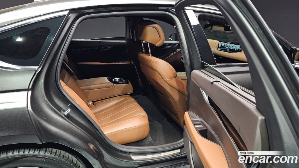 Genesis G80 Gasoline 2.5 Turbo 2WD, 2024