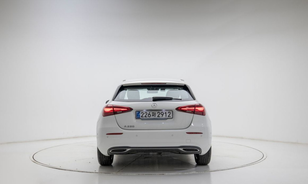 Mercedes-Benz A-Class A220 Hatchback, 2025