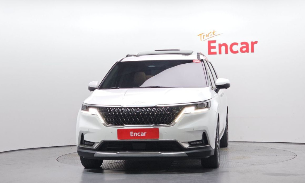 Kia Carnival 9-Seater Signature, 2023