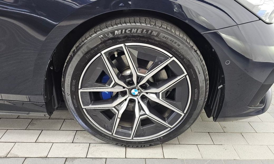 BMW 5-Series 520i M Sport, 2024
