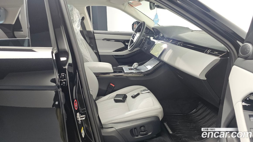 Land Rover Range Rover Evoque P250 S, 2025