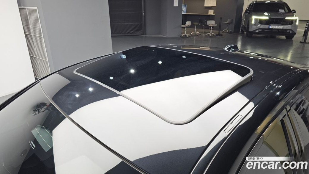 BMW 3-Series 320i M Sport, 2023