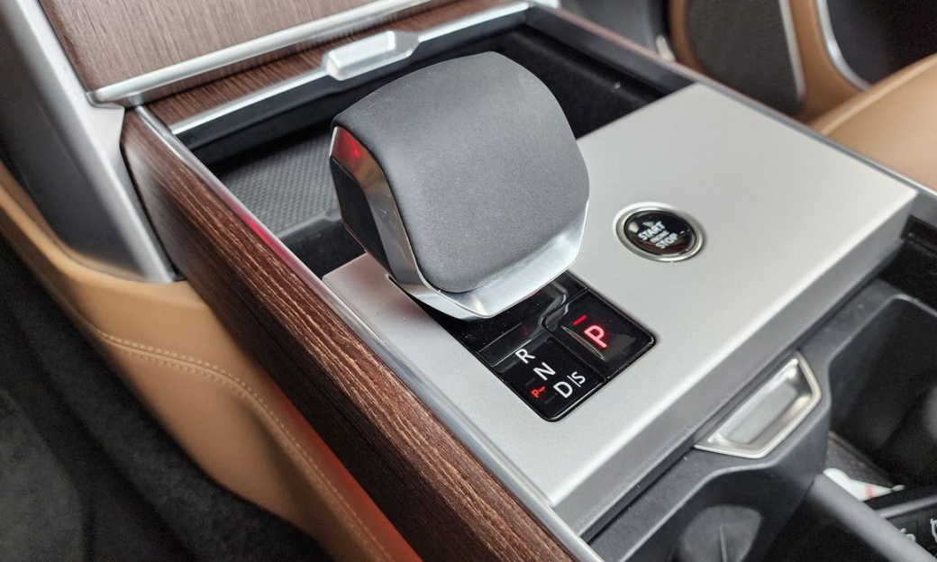Land Rover Range Rover P530 Autobiography Long Wheel Base, 2024