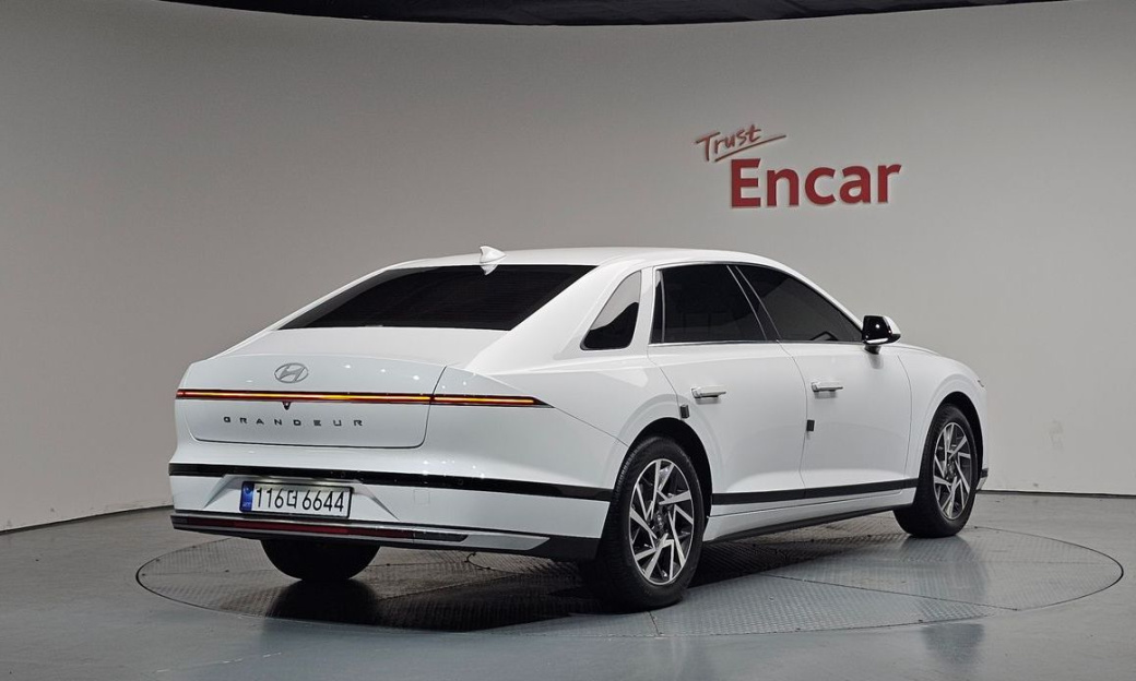 Hyundai Grandeur 2,5 Gasoline 2WD, 2025