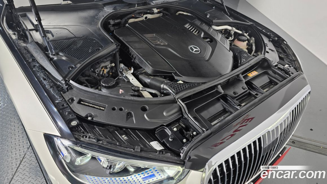 Mercedes-Benz S-Class Maybach S580 4MATIC, 2023