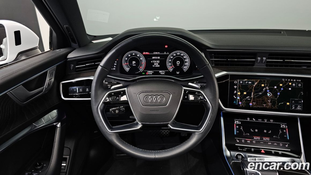 Audi A6 45 TFSI Quattro Premium, 2022