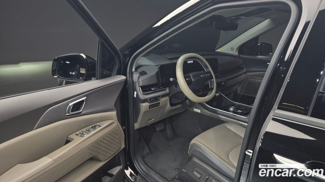 Kia Carnival 7-Seater Noblesse, 2025