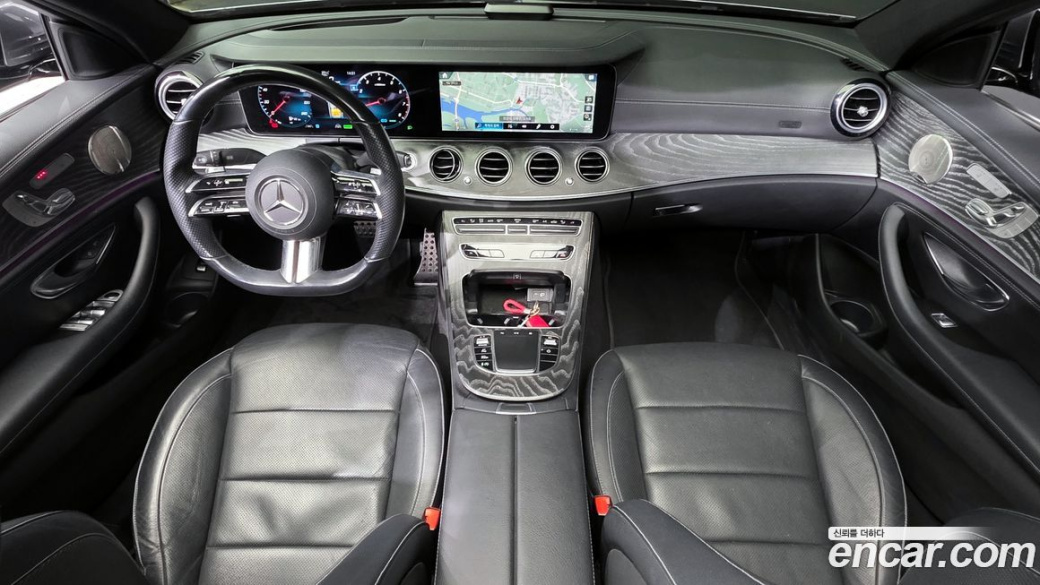 Mercedes-Benz E-Class E350 4MATIC AMG Line, 2022
