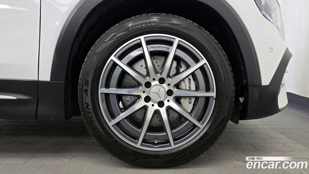 Mercedes-Benz GLB-Class AMG GLB35 4MATIC, 2023