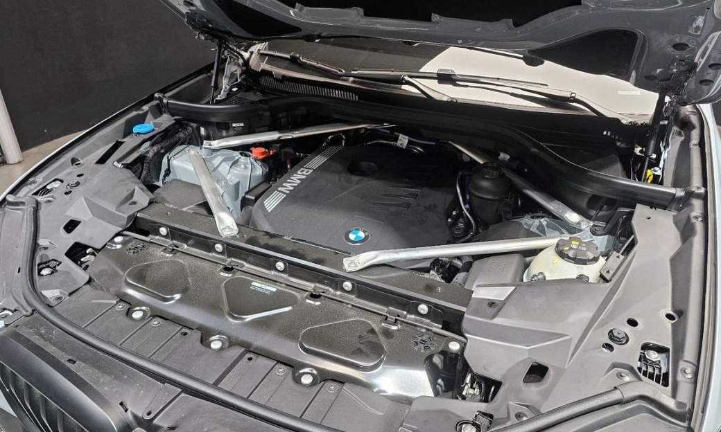 BMW X5 xDrive 40i M Sport, 2025