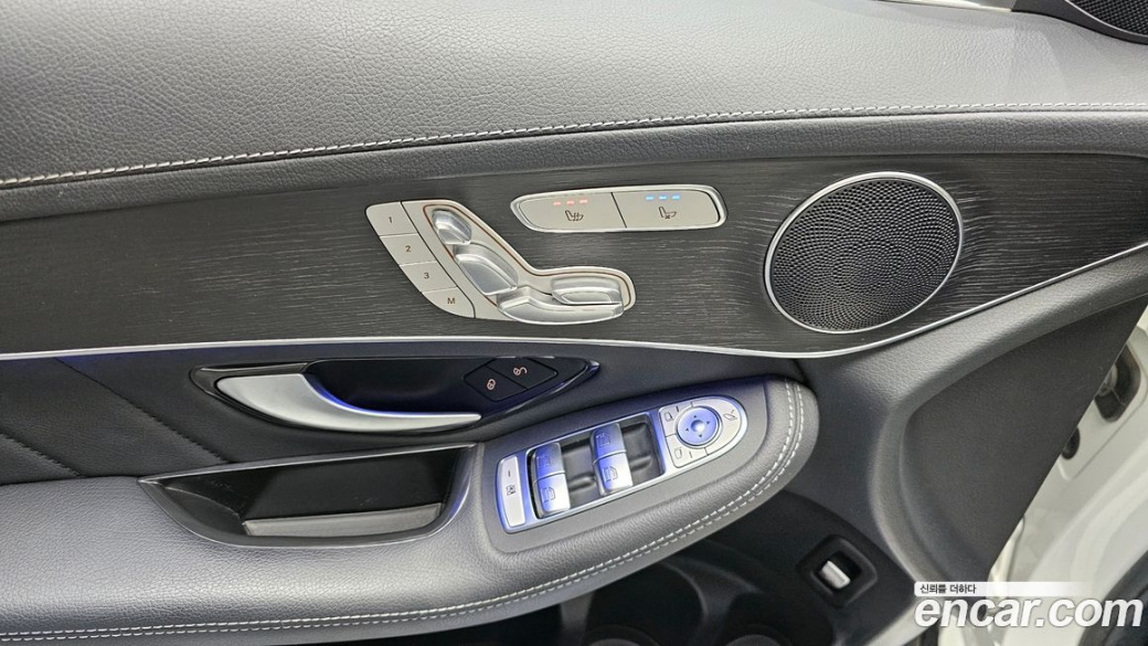 Mercedes-Benz GLC-Class GLC300 4MATIC, 2022