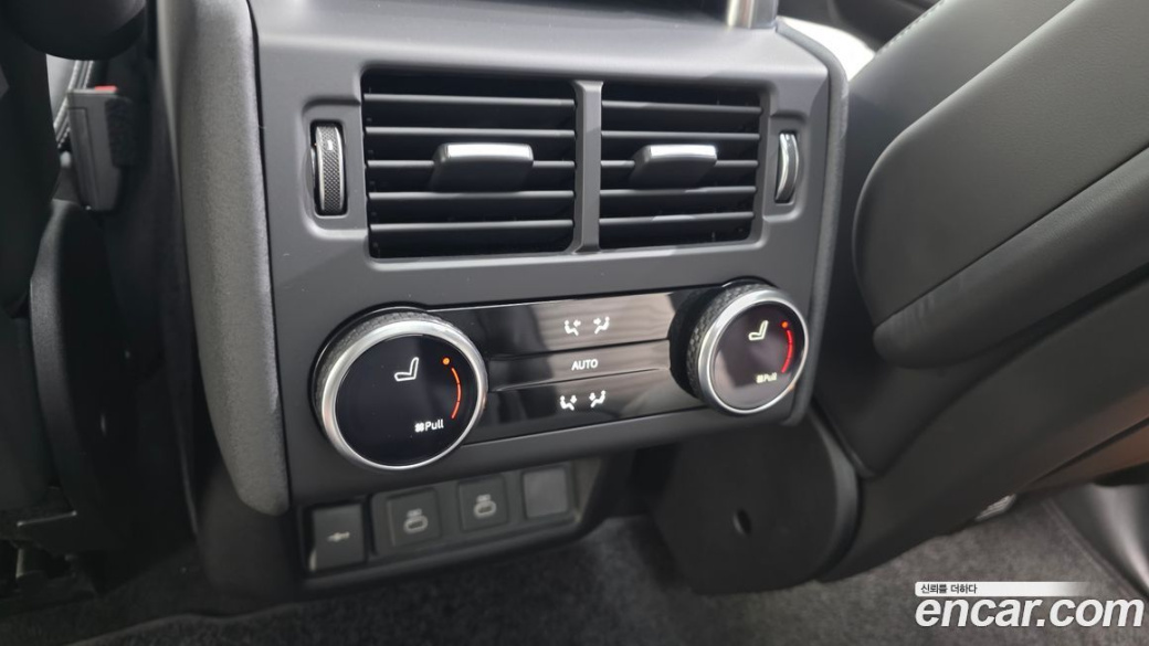 Land Rover Discovery P360 Dynamic HSE, 2024