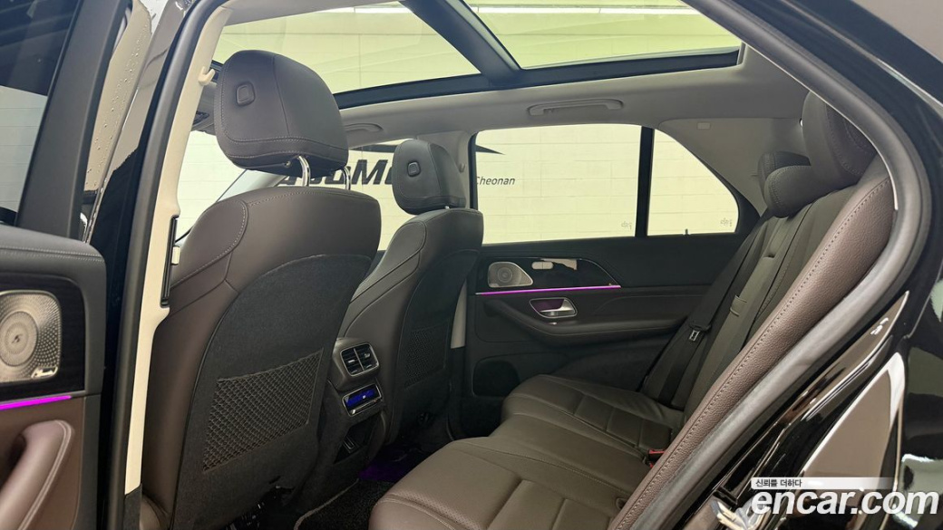 Mercedes-Benz GLE-Class GLE300d 4MATIC, 2023