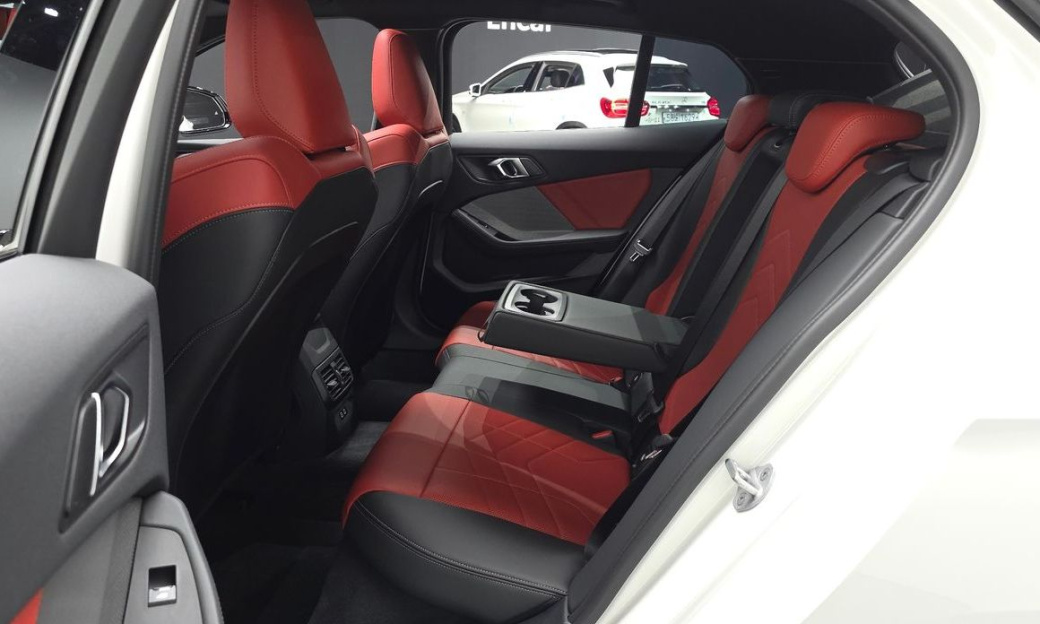BMW 1-Series M135 xDrive, 2025