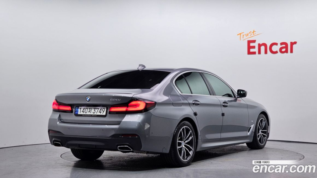 BMW 5-Series 520i M Sport, 2023