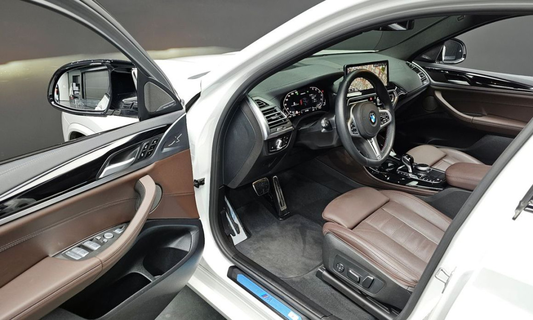 BMW X4 xDrive M40i, 2025