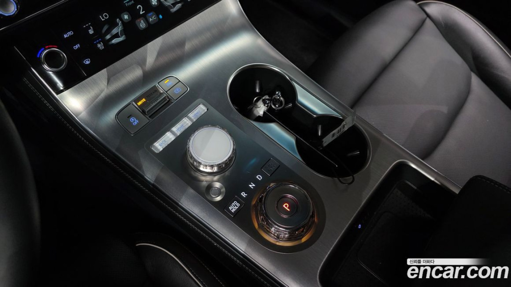 Genesis GV70 2.5T Gasoline AWD, 2025