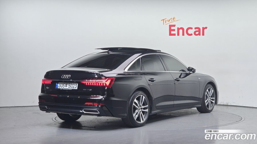 Audi A6 45 TFSI Premium, 2022