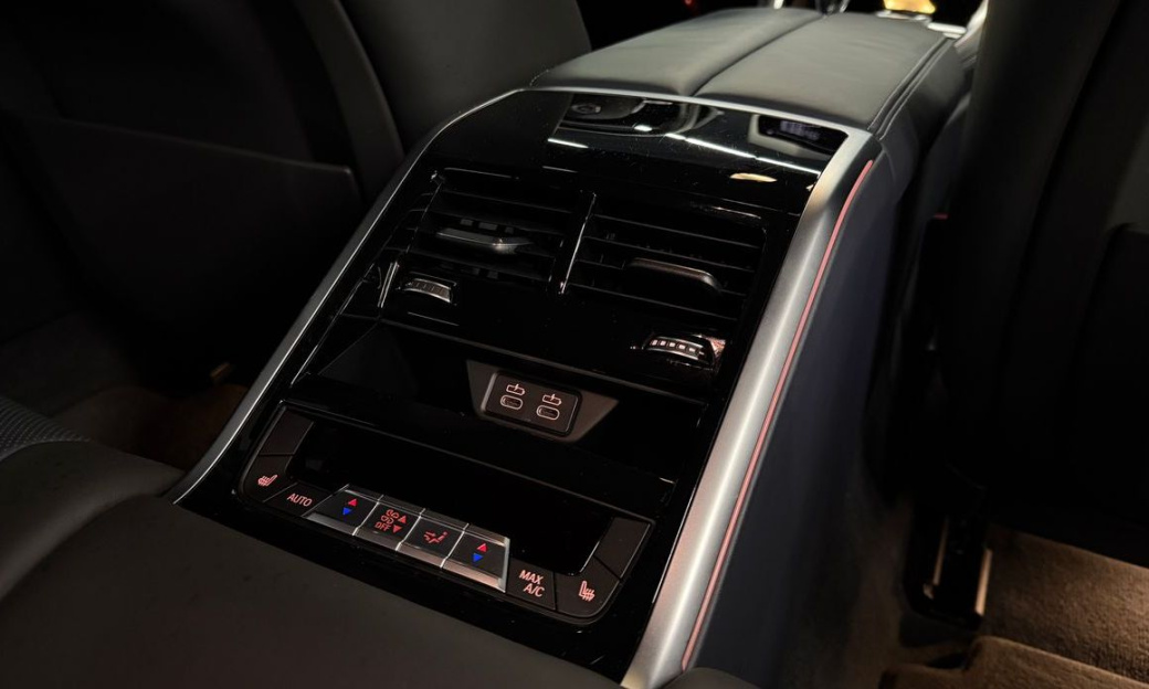 BMW 8-Series M850i xDrive Gran Coupe, 2024