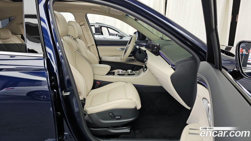 Genesis GV70 2.5T Gasoline 2WD, 2025