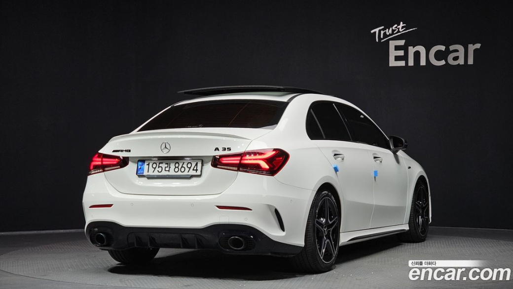 Mercedes-Benz A-Class AMG A35 4MATIC Sedan, 2022