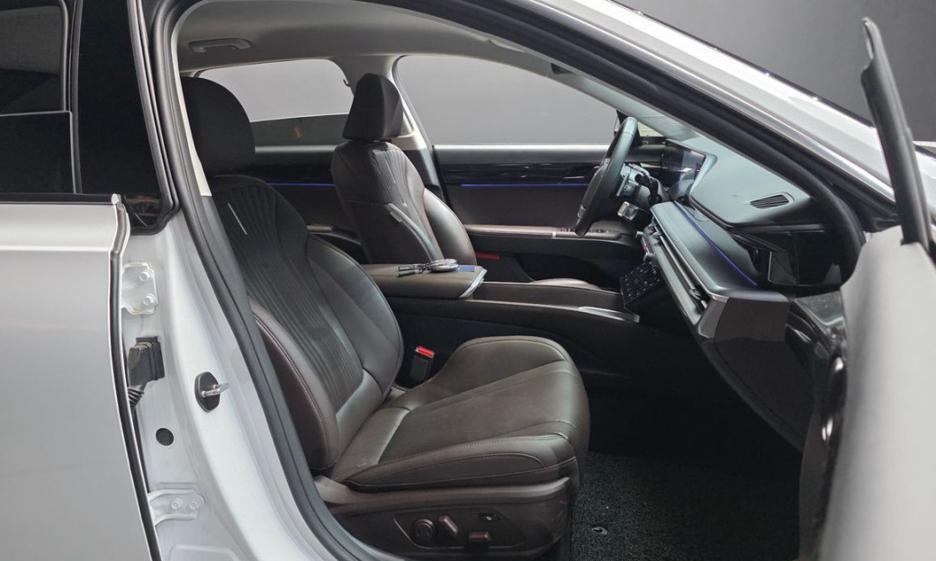 Hyundai Grandeur 2,5 Gasoline 2WD, 2024