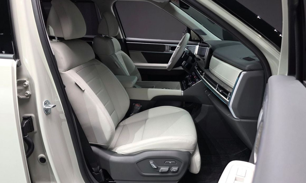 Hyundai Santafe Gasoline 2.5T 2WD, 2024