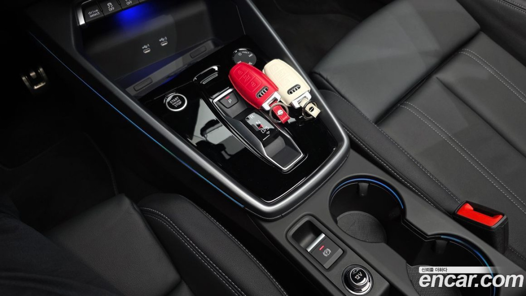 Audi A3 40 TFSI Premium, 2025