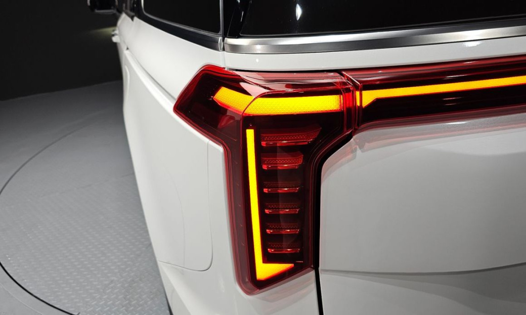 Kia Carnival 7-Seater Noblesse, 2024