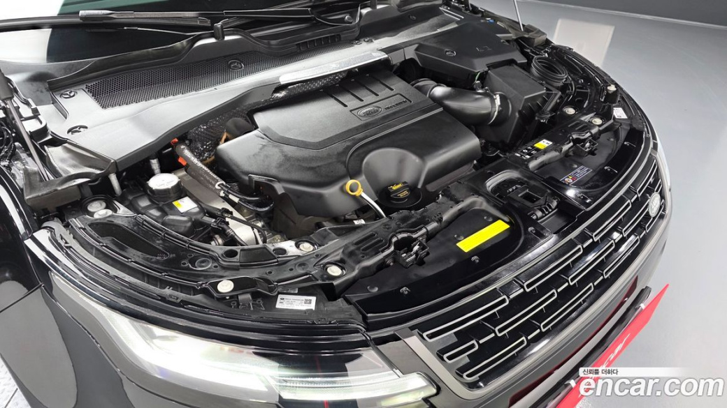 Land Rover Range Rover Evoque P250 Dynamic SE, 2025