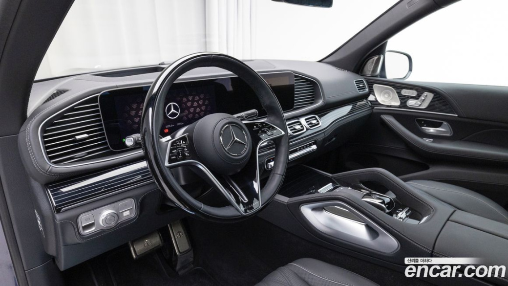 Mercedes-Benz GLS-Class Maybach GLS600 4MATIC, 2025