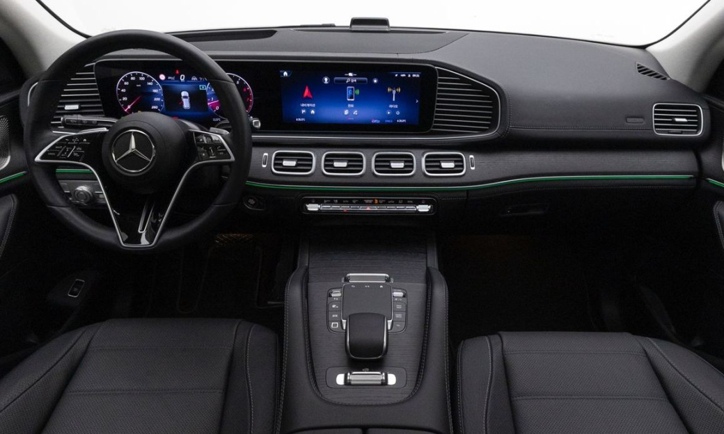 Mercedes-Benz GLE-Class GLE450 4MATIC, 2025