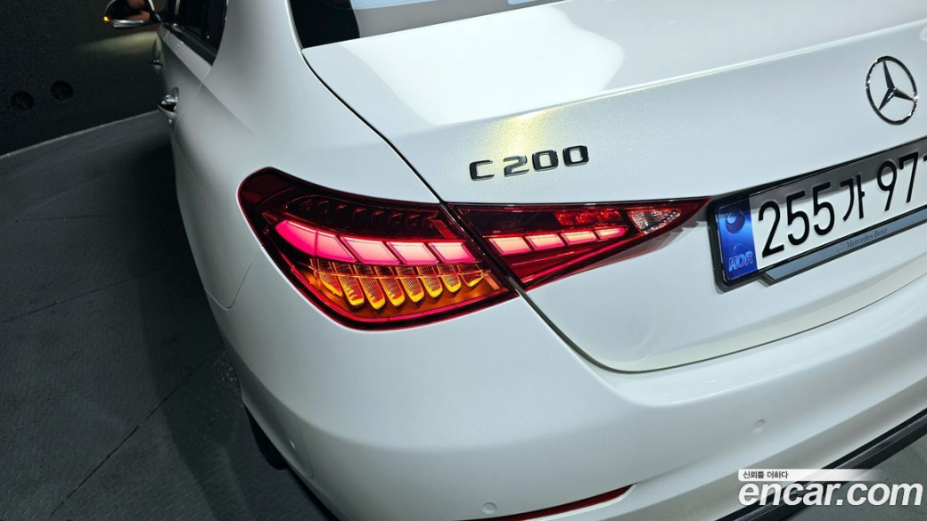 Mercedes-Benz C-Class C200 Avantgarde, 2025