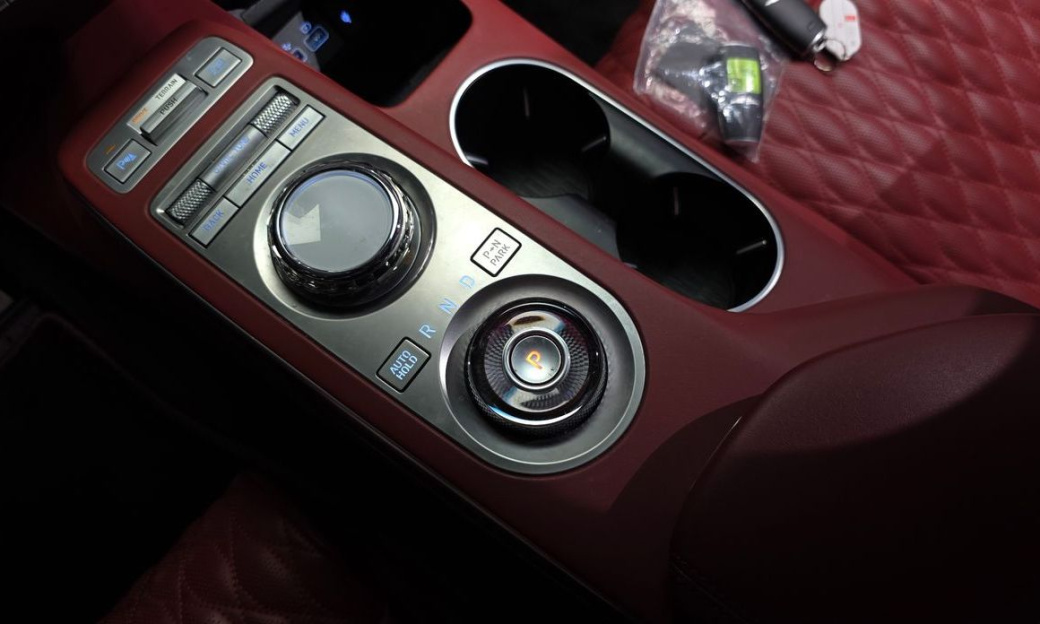 Genesis GV70 2.5T Gasoline AWD, 2022