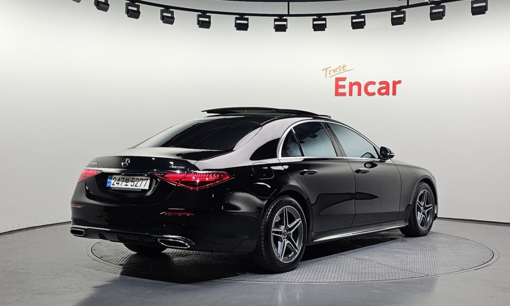 Mercedes-Benz S-Class S400 d 4MATIC, 2023